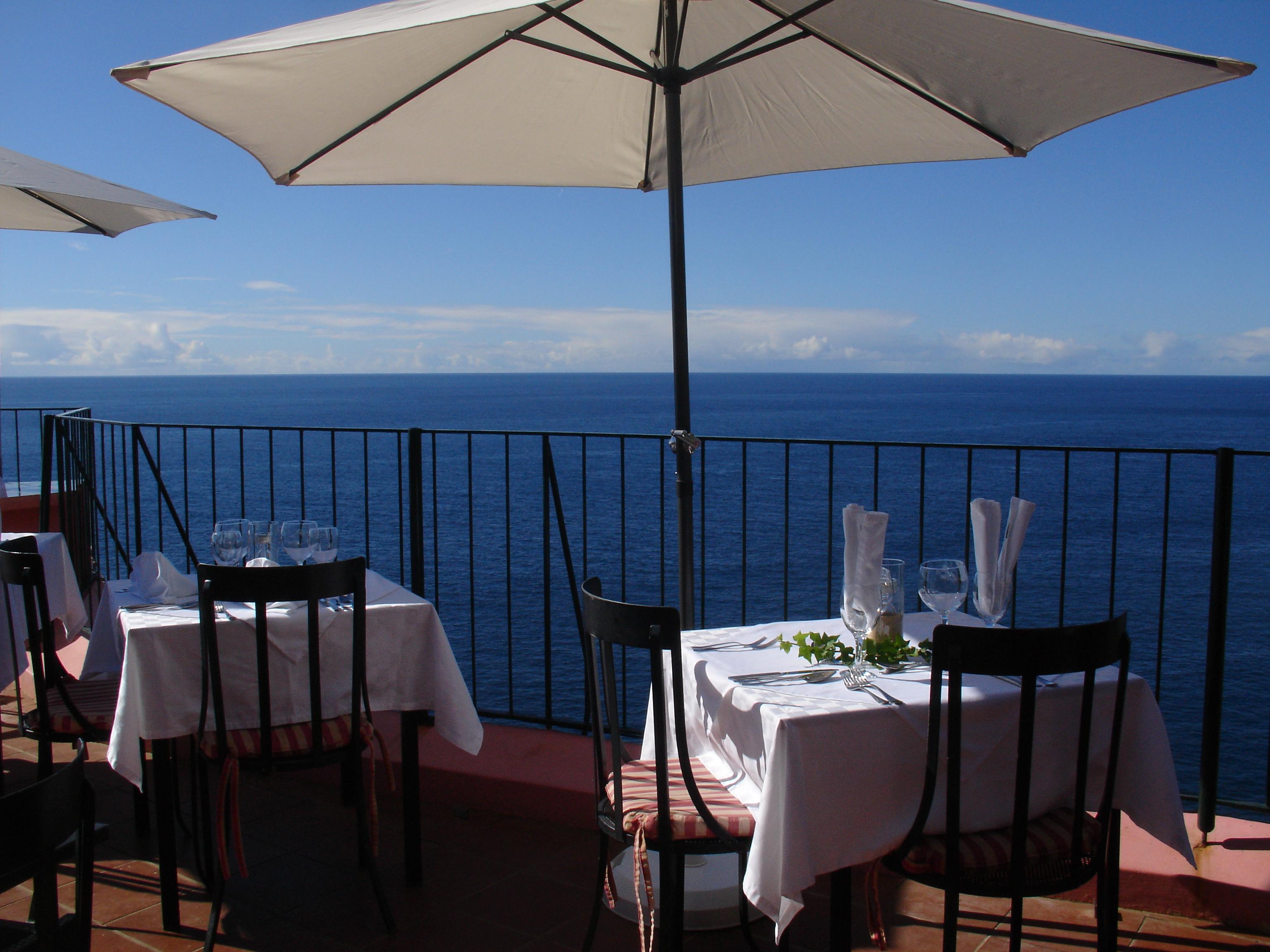 Inn & Art Madeira Канису Экстерьер фото