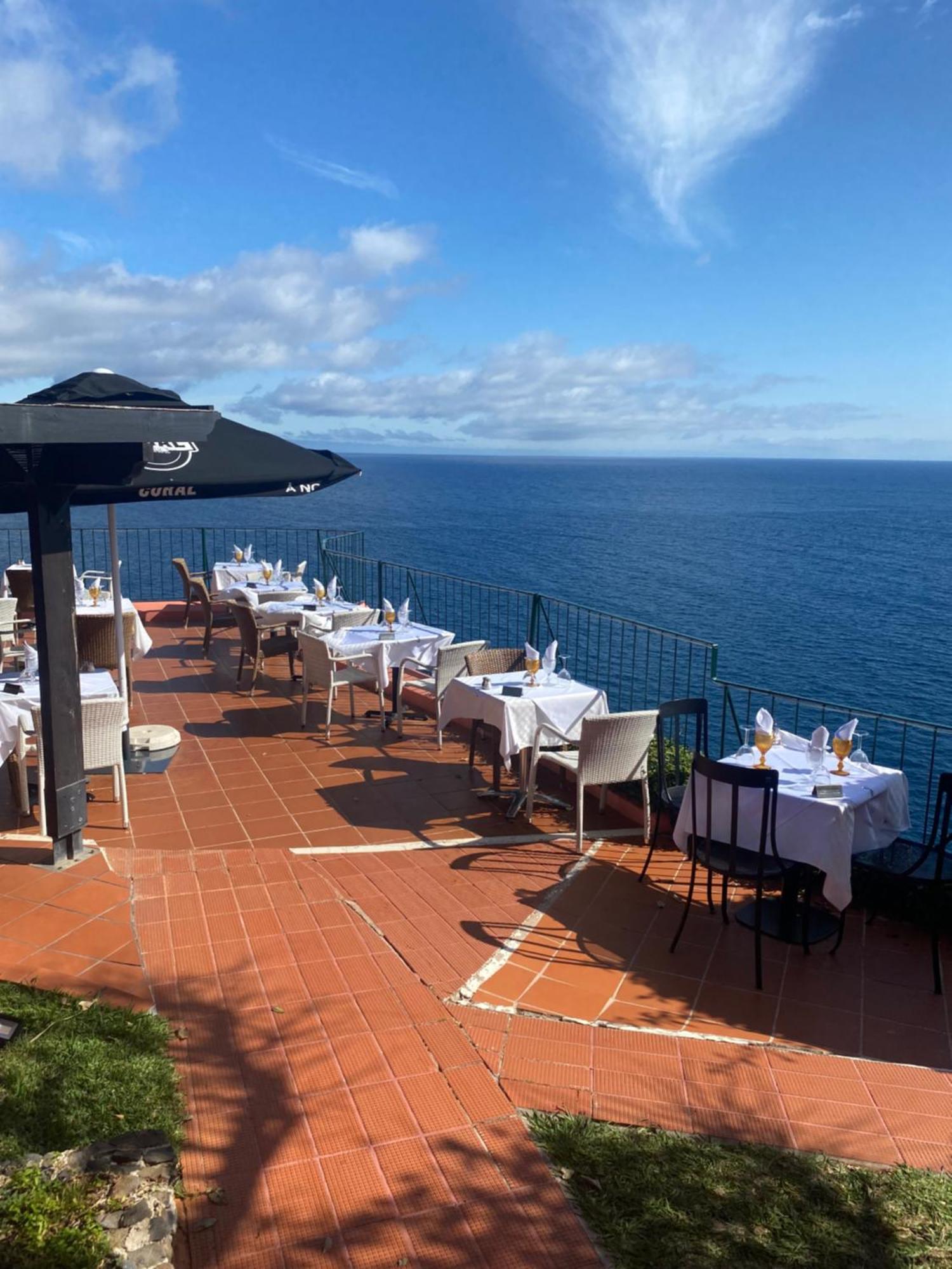 Inn & Art Madeira Канису Экстерьер фото
