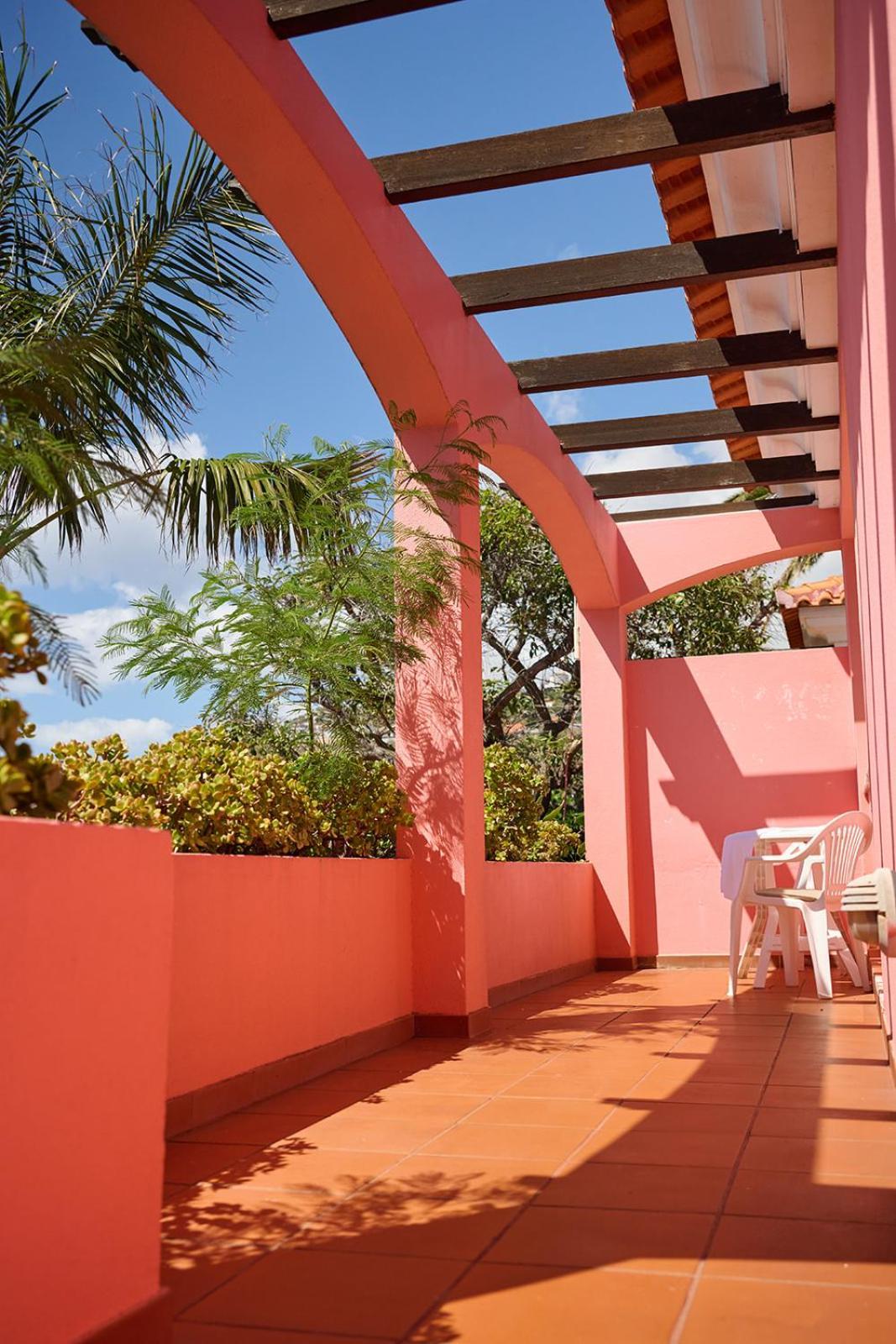 Inn & Art Madeira Канису Экстерьер фото